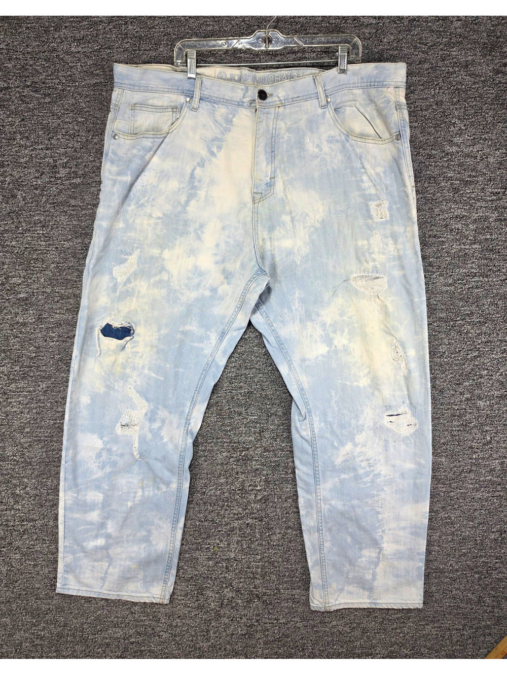 Jordan Craig Straight Fit Light Wash Blue Tie-Dye Distressed Denim Jeans Men